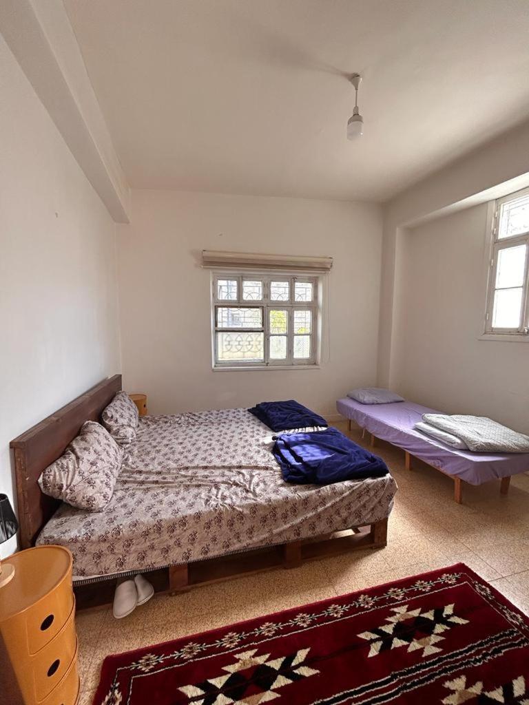 Rainbow Guest House Hostel *